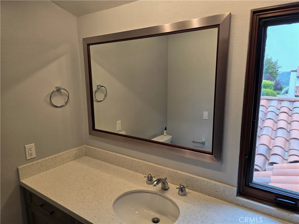 4249 Park Alisal Calabasas, CA 91302