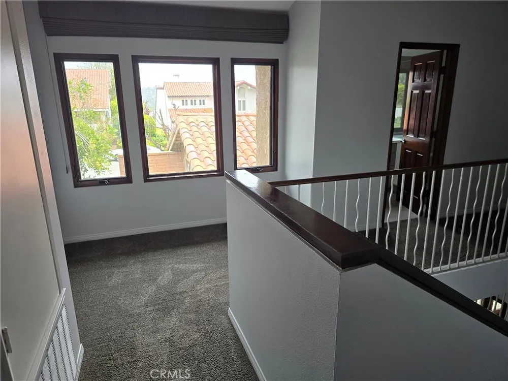 4249 Park Alisal Calabasas, CA 91302