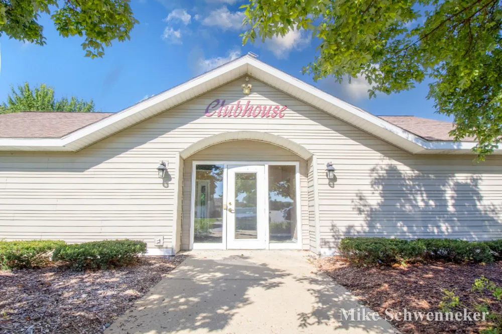 8496 Jasonville Court SE #102 Caledonia, MI 49316