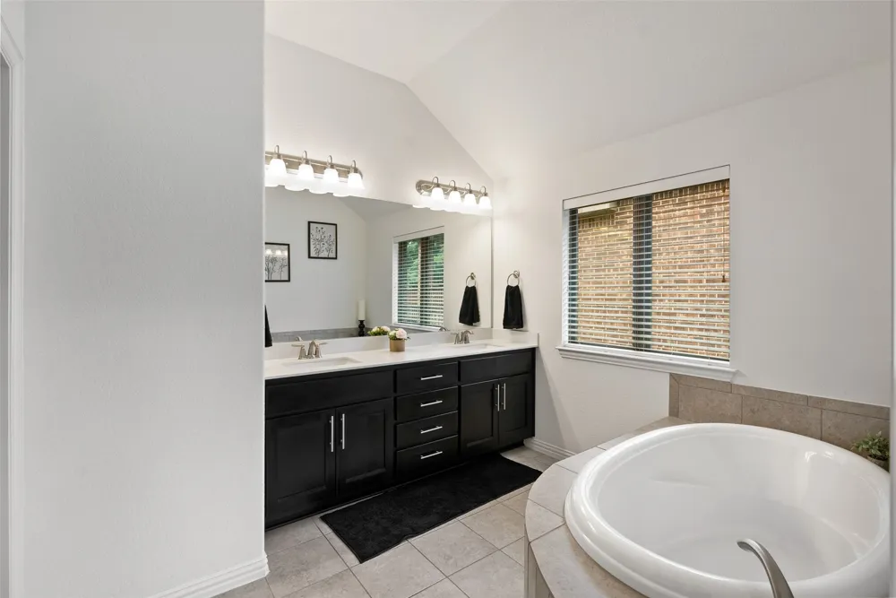3400 Venezia View Leander, TX 78641
