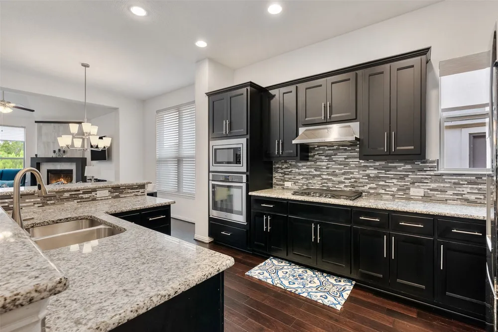 3400 Venezia View Leander, TX 78641