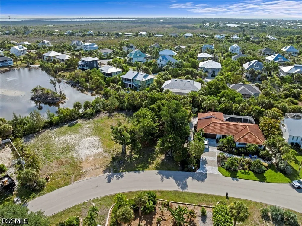 Chert Court Sanibel, FL 33957