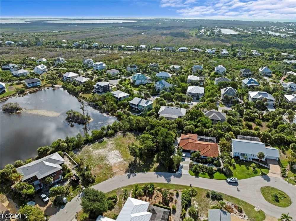 Chert Court Sanibel, FL 33957