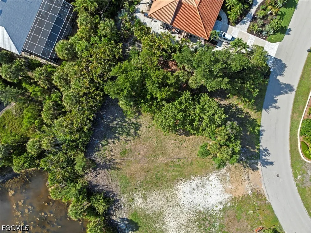 Chert Court Sanibel, FL 33957