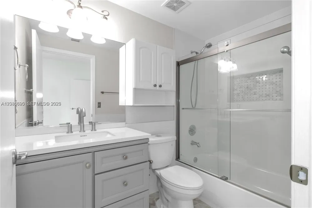 1393 Barcelona Way #4-26 Weston, FL 33327