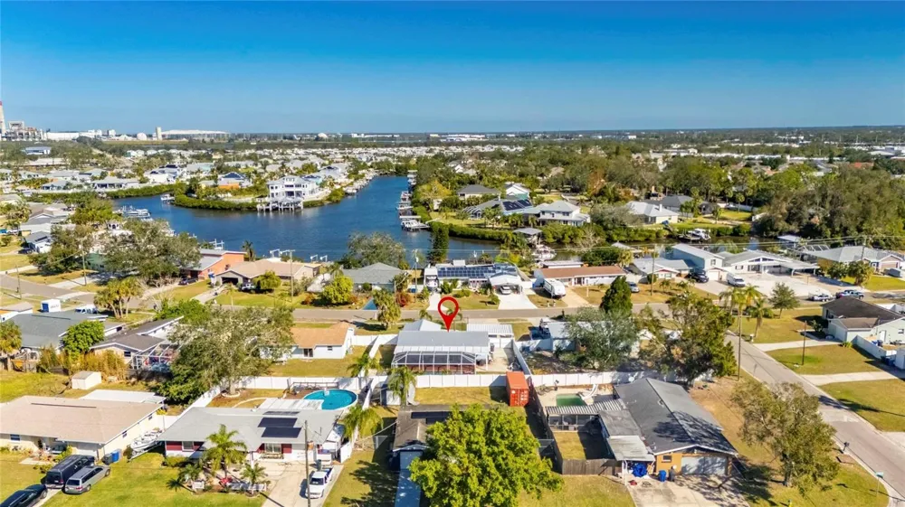 412 FLAMINGO DRIVE Apollo Beach, FL 33572