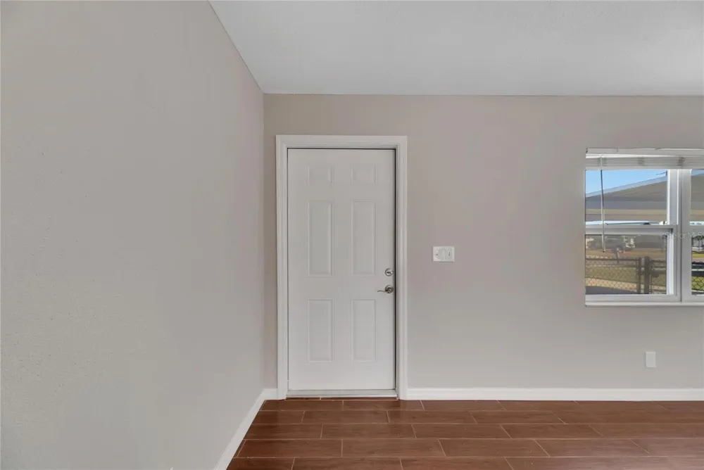 412 FLAMINGO DRIVE Apollo Beach, FL 33572
