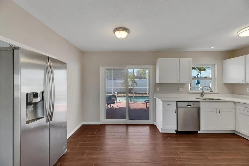 412 FLAMINGO DRIVE Apollo Beach, FL 33572