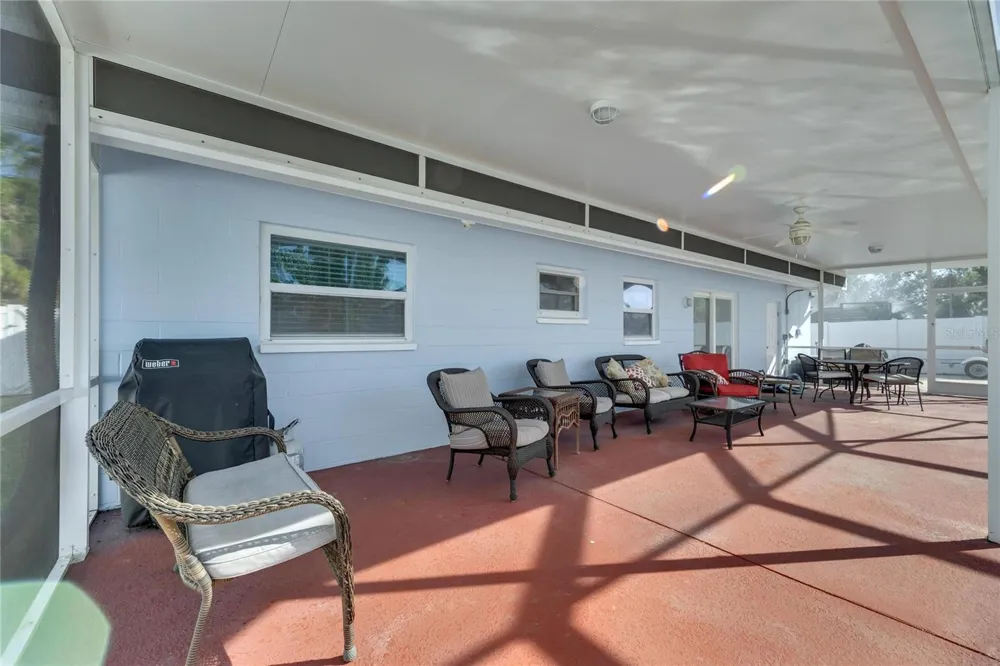 412 FLAMINGO DRIVE Apollo Beach, FL 33572
