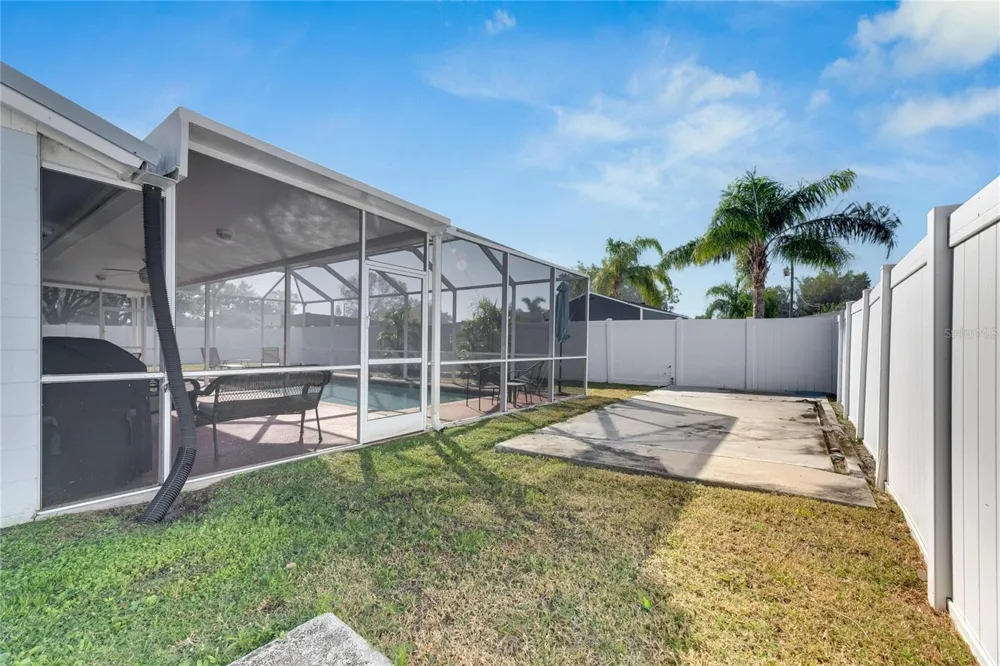 412 FLAMINGO DRIVE Apollo Beach, FL 33572