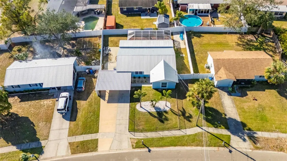 412 FLAMINGO DRIVE Apollo Beach, FL 33572