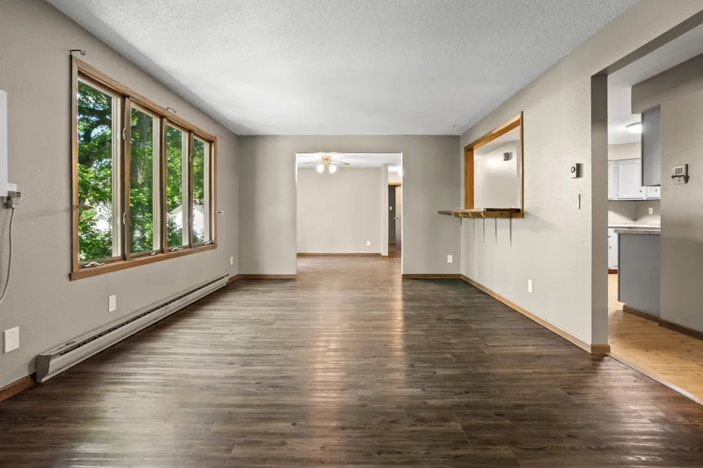 901 8th Avenue #201 Fargo, ND 58102