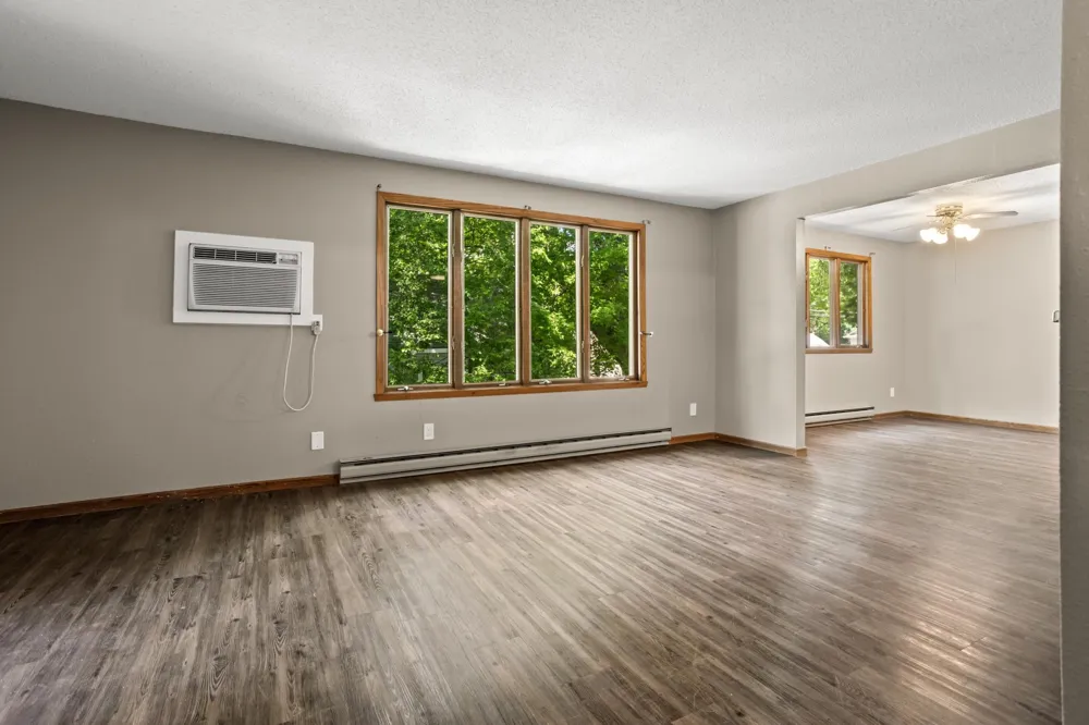 901 8th Avenue #201 Fargo, ND 58102