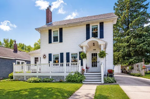 308 7th Street SW