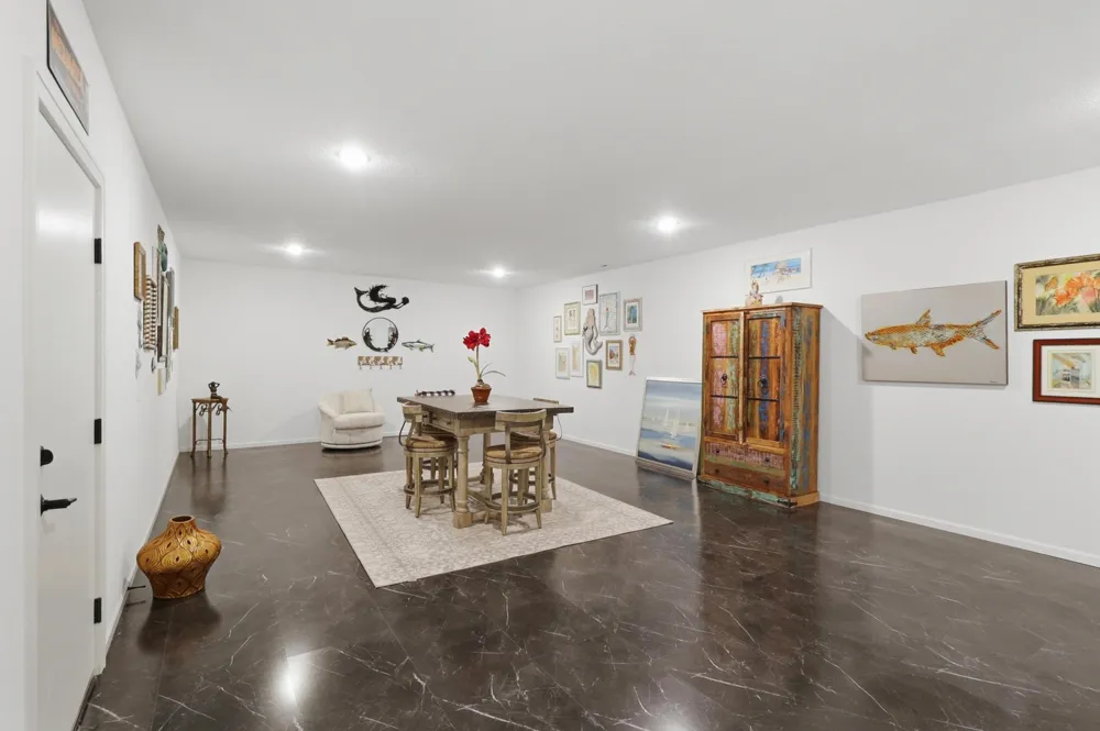4829 Linden Cove Lane Savage, MN 55378