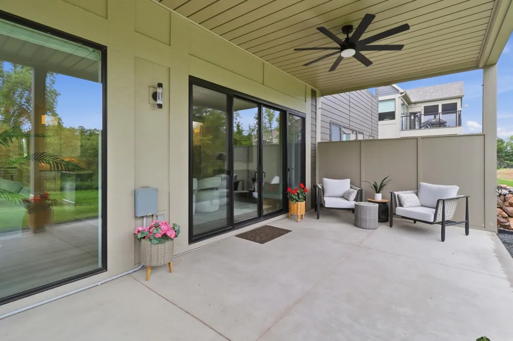 4829 Linden Cove Lane Savage, MN 55378