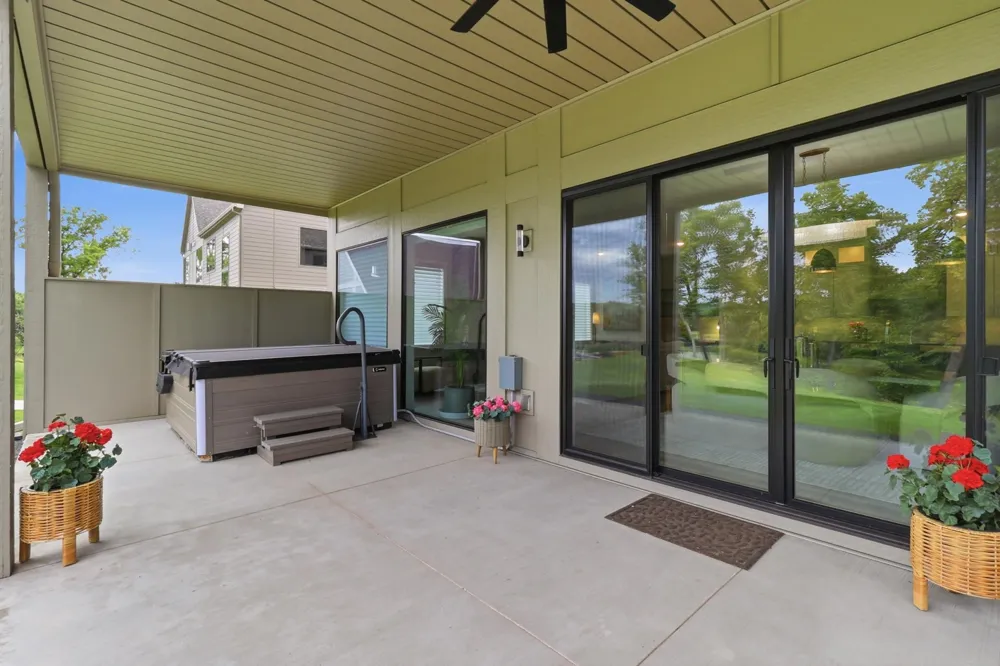4829 Linden Cove Lane Savage, MN 55378
