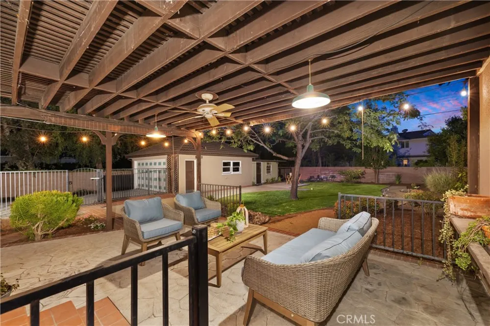 166 W Las Flores Avenue Arcadia, CA 91007