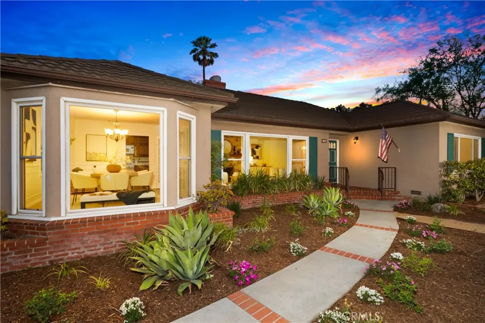 166 W Las Flores Avenue Arcadia, CA 91007