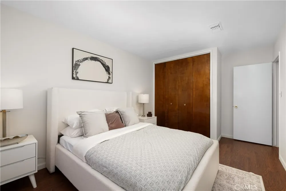 166 W Las Flores Avenue Arcadia, CA 91007