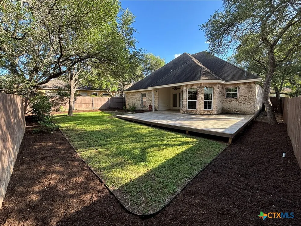 2610 Fairwood Drive New Braunfels, TX 78132
