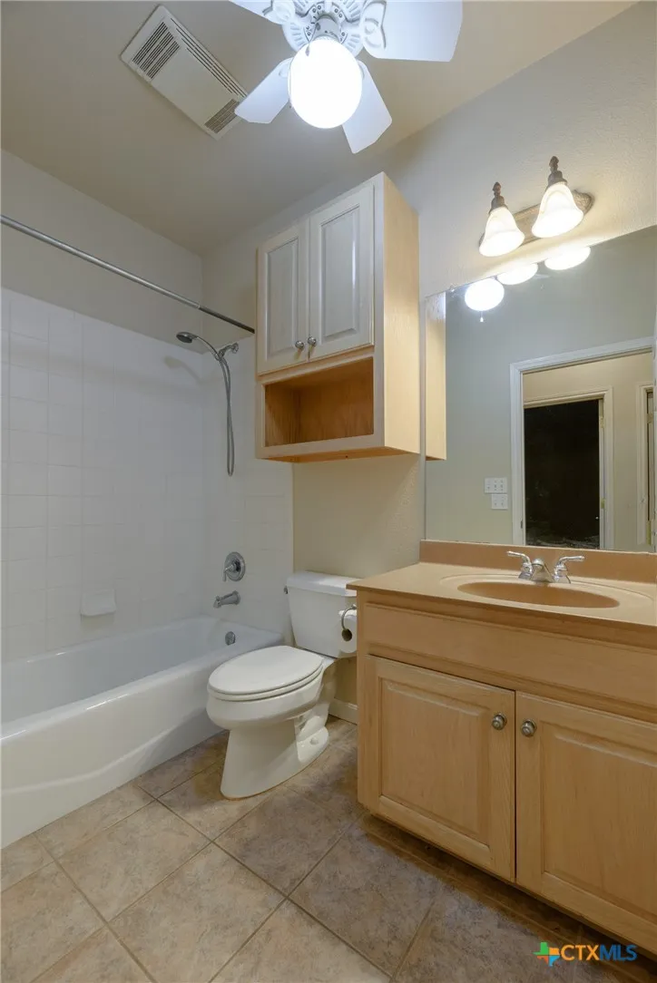 2610 Fairwood Drive New Braunfels, TX 78132