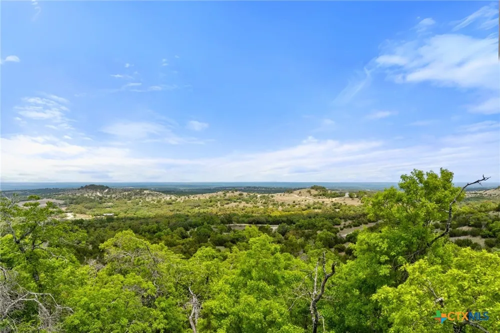 408 Osage Way Johnson City, TX 78636