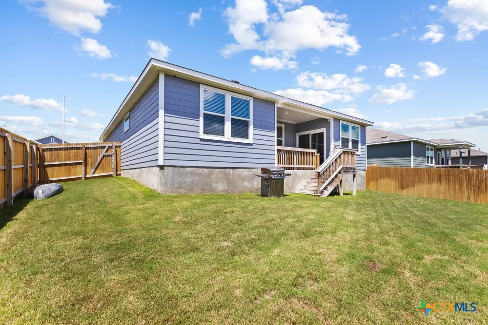 235 Brook Shadow Cibolo, TX 78108