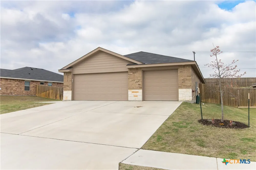 1715 Dryden Avenue Copperas Cove, TX 76522