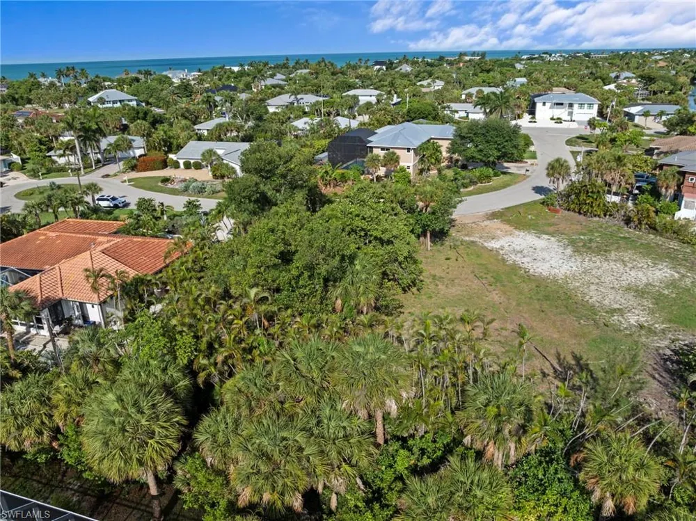 564 Chert Court Sanibel, FL 33957