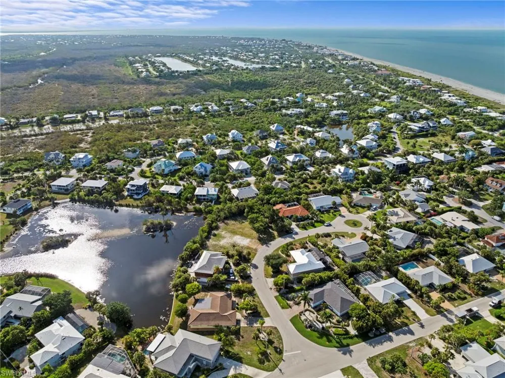 564 Chert Court Sanibel, FL 33957