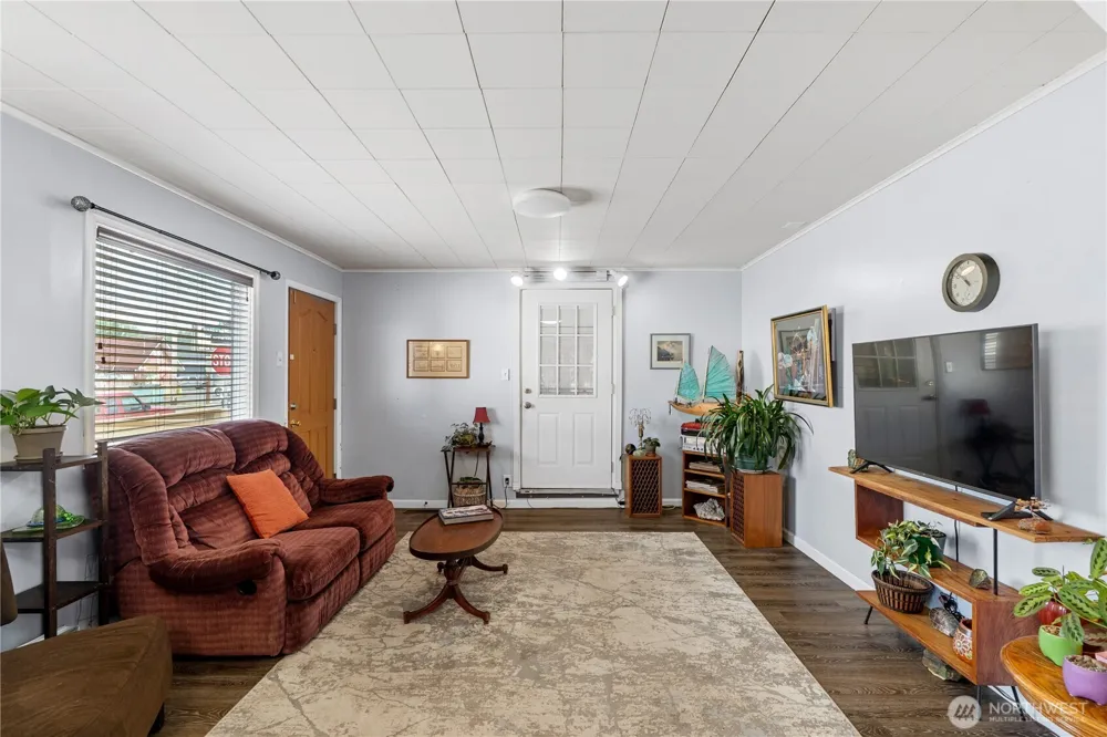 2523 Simpson Avenue Aberdeen, WA 98520
