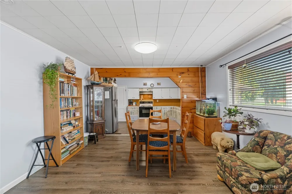 2523 Simpson Avenue Aberdeen, WA 98520