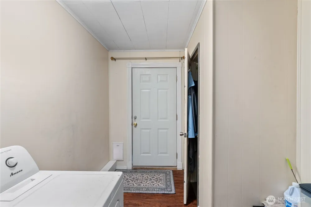 2523 Simpson Avenue Aberdeen, WA 98520