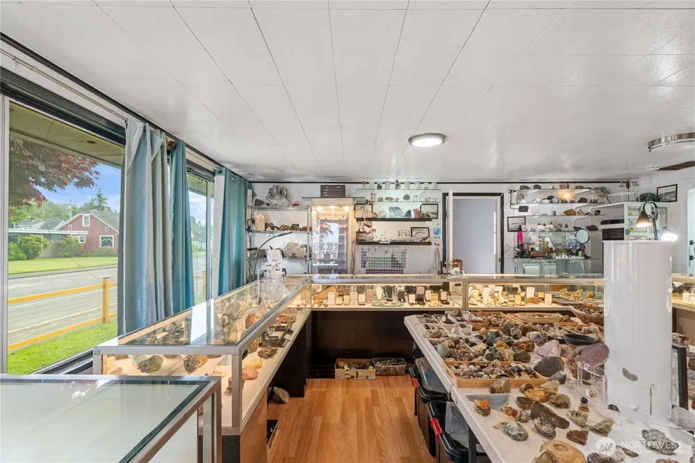 2523 Simpson Avenue Aberdeen, WA 98520