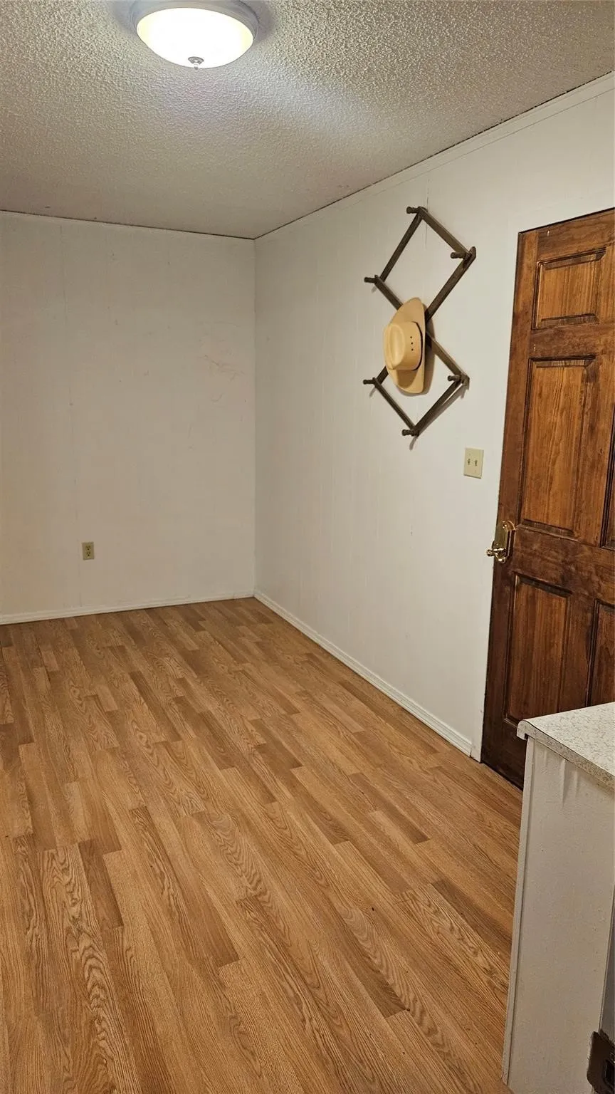 4 W Sherman Street Mullin, TX 76864