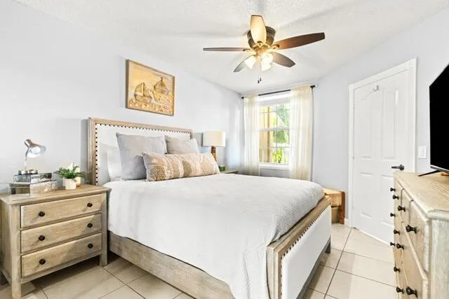8104 Oakton Court #4b Lake Clarke Shores, FL 33406