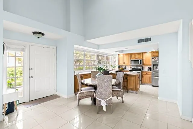 8104 Oakton Court #4b Lake Clarke Shores, FL 33406