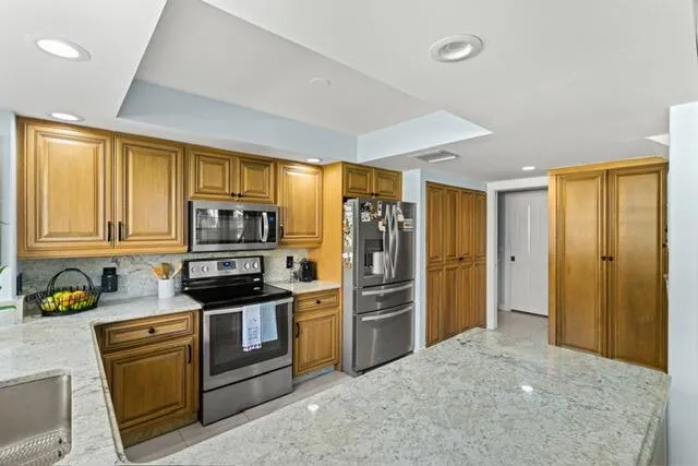 8104 Oakton Court #4b Lake Clarke Shores, FL 33406