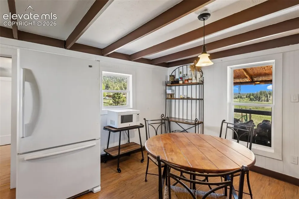 185 Canyon Drive Florissant, CO 80816