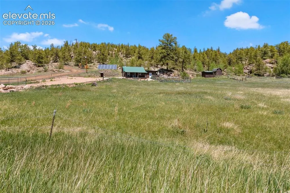 185 Canyon Drive Florissant, CO 80816