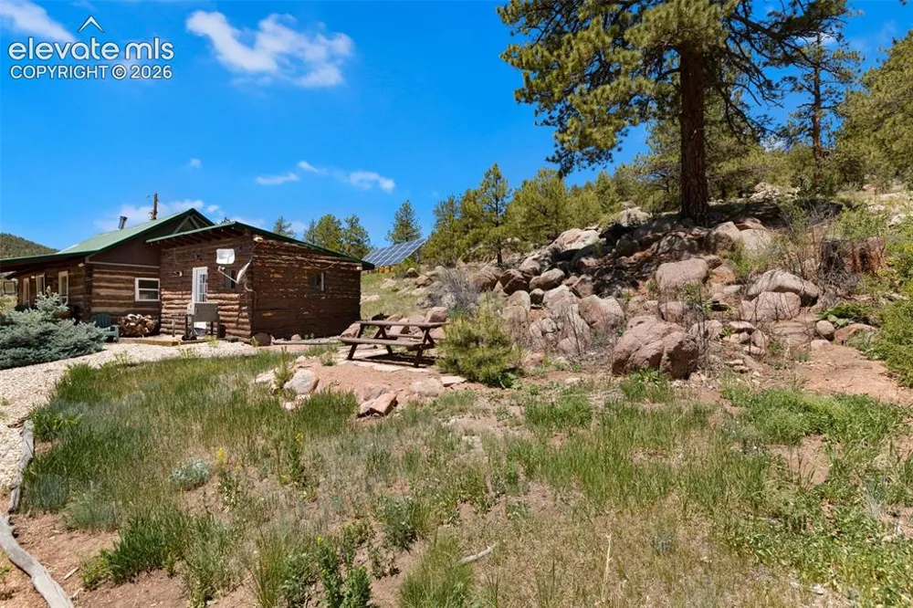 185 Canyon Drive Florissant, CO 80816