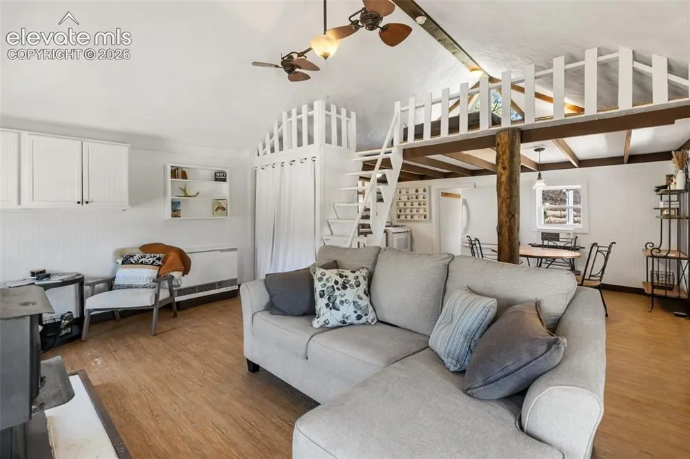 185 Canyon Drive Florissant, CO 80816