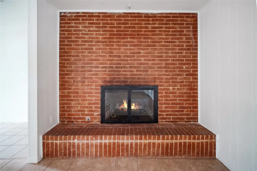 281 Oak Ridge Street Jacksboro, TX 76458