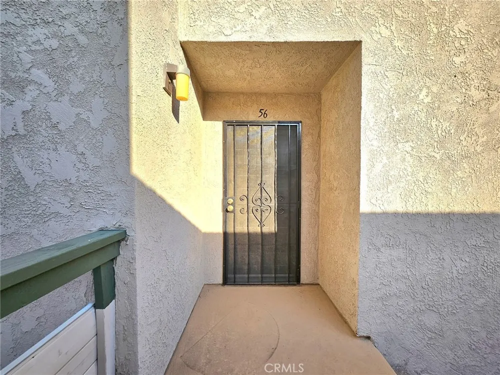 2255 Cahuilla St #56 Colton, CA 92324