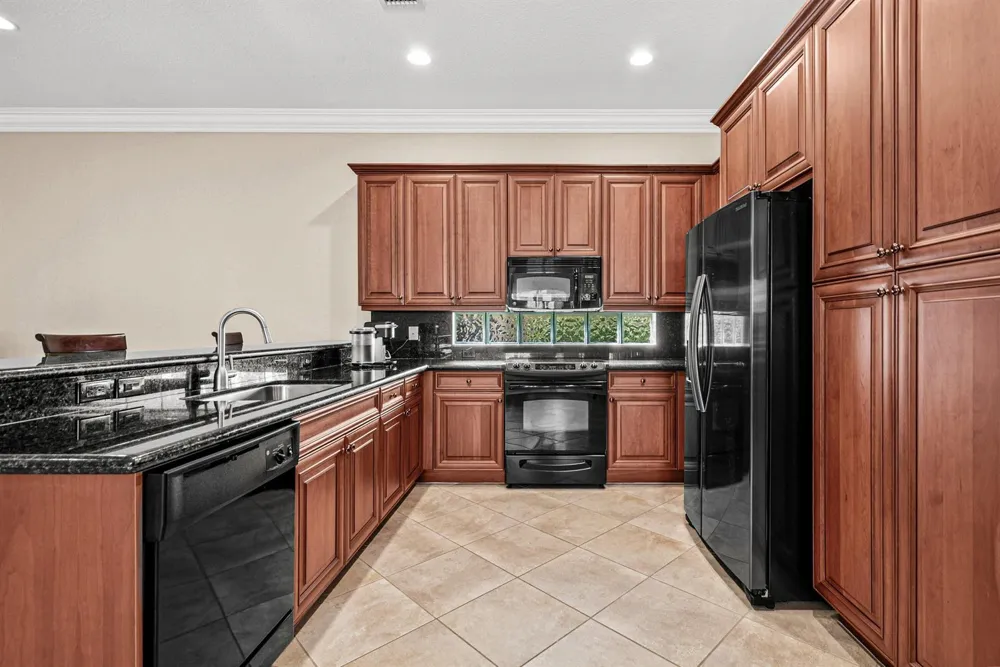 11546 Ponywalk Trail Boynton Beach, FL 33473