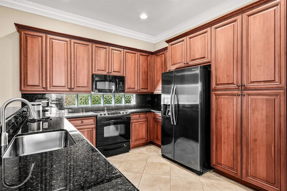 11546 Ponywalk Trail Boynton Beach, FL 33473