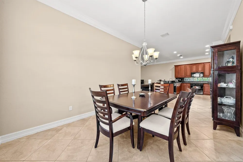 11546 Ponywalk Trail Boynton Beach, FL 33473