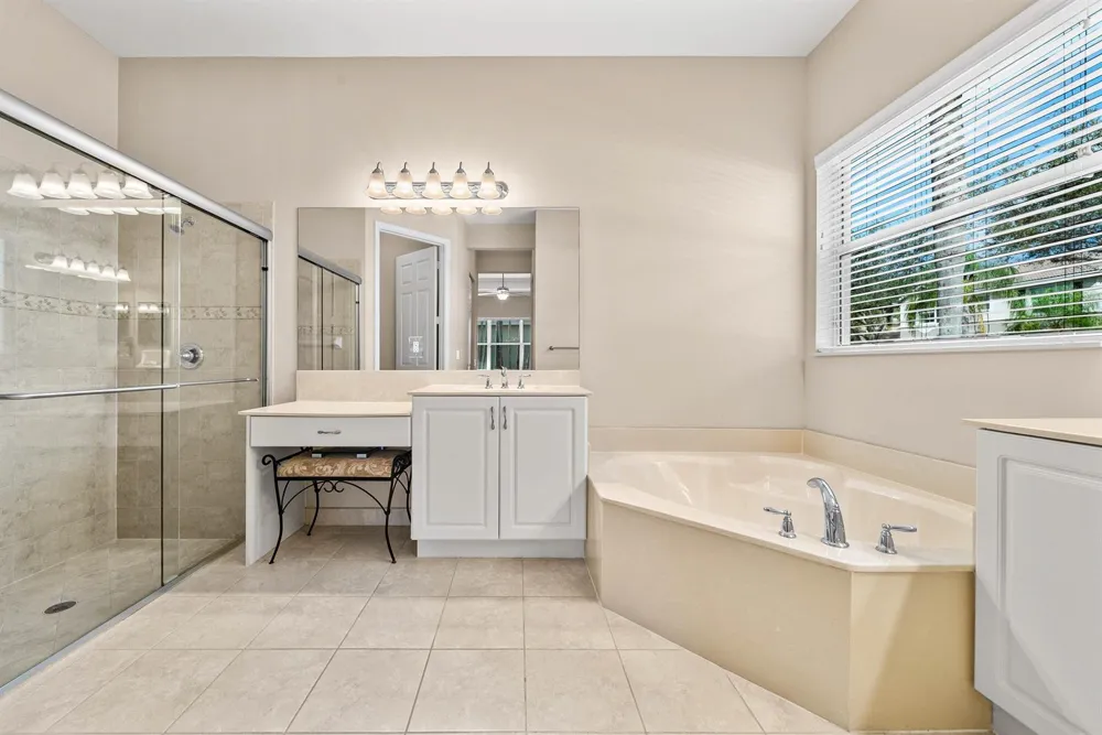 11546 Ponywalk Trail Boynton Beach, FL 33473