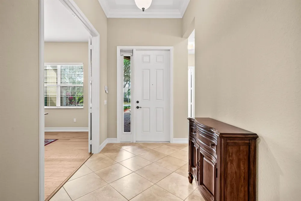 11546 Ponywalk Trail Boynton Beach, FL 33473
